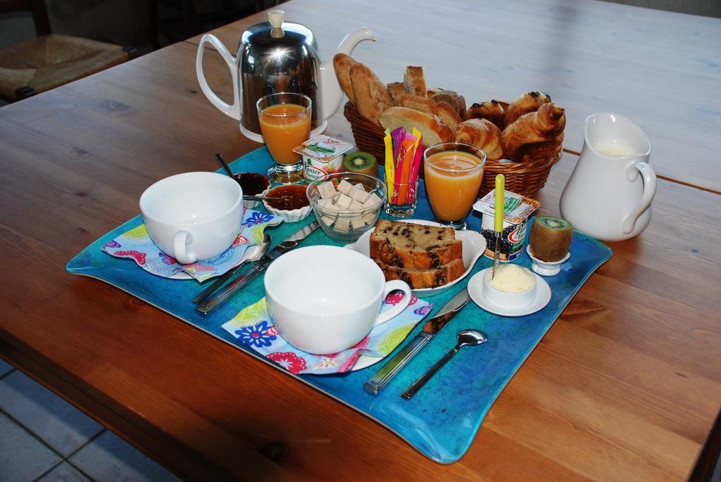 Bed and Breakfast Les Jardins Du Mas Evesque à Rousson  Chambre photo